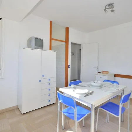 Pineda By Interhome *